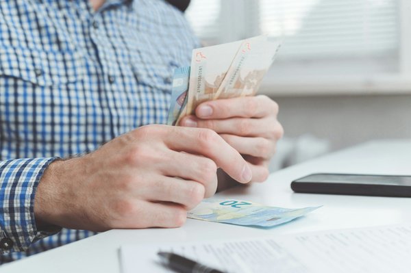 Portage salarial ou freelance : quelle option choisir ?